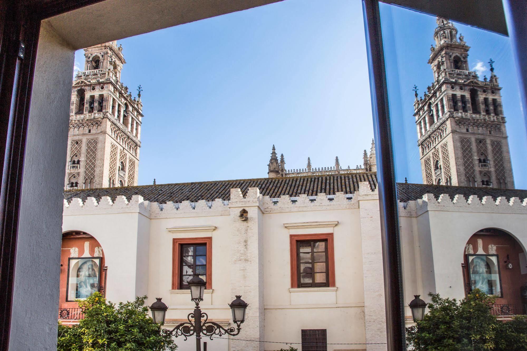 Puerta Catedral Apartments إشبيلية المظهر الخارجي الصورة
